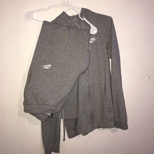 Nike Grey Sweater & Sweatpants